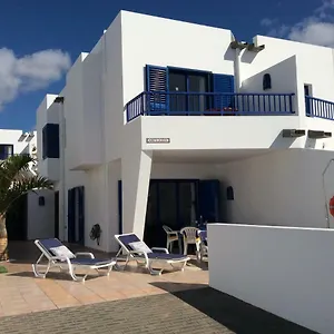 Anclazul Marina Rubicon Holiday home